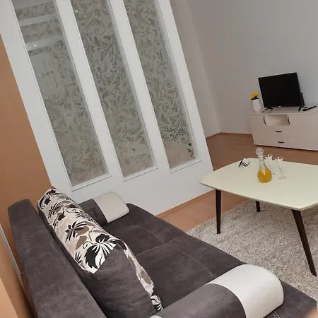 Apartment Apartman Kralj *