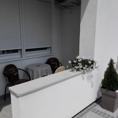 Apartman Kralj Apartment *
